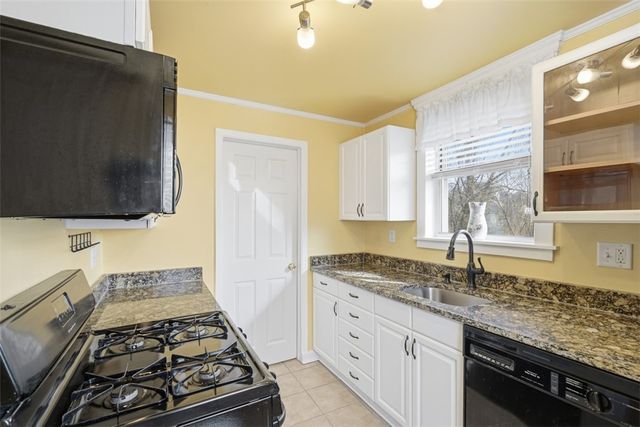 2275 Spokane Avenue, Carrick, PA 15210