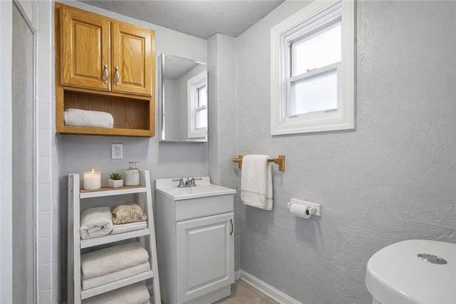 2275 Spokane Avenue, Carrick, PA 15210