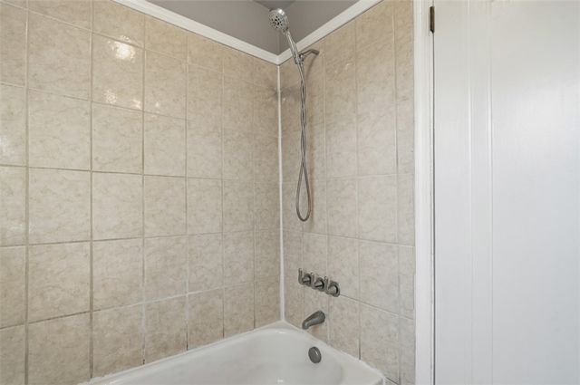 2275 Spokane Avenue, Carrick, PA 15210