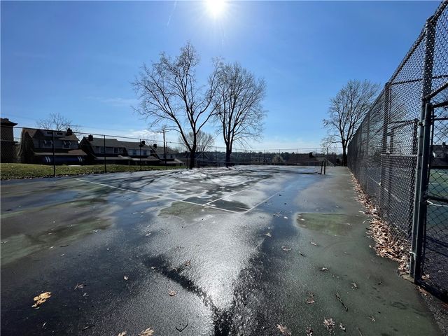 2275 Spokane Avenue, Carrick, PA 15210