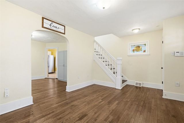 2275 Spokane Avenue, Carrick, PA 15210