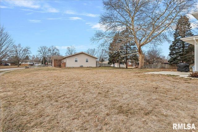 2501 Miami Trail, Springfield, IL 62702