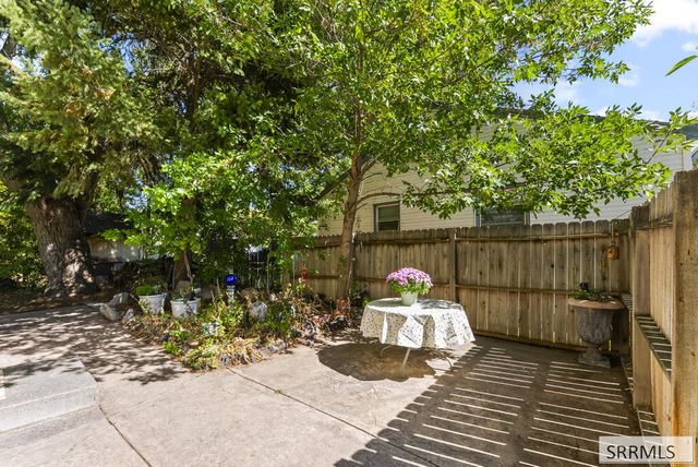 131 Beacon Drive, Idaho Falls, ID 83402