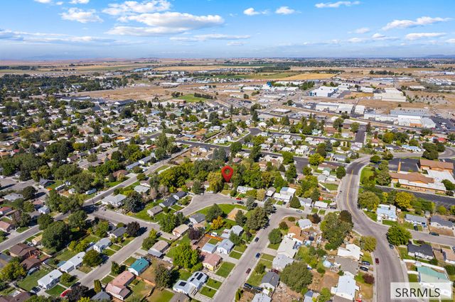 131 Beacon Drive, Idaho Falls, ID 83402