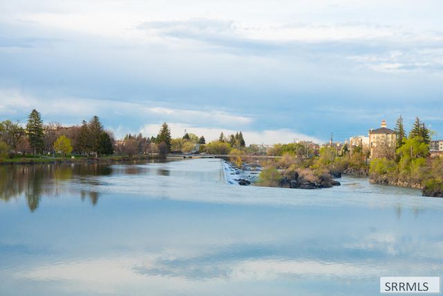 131 Beacon Drive, Idaho Falls, ID 83402