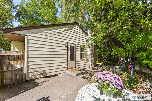 131 Beacon Drive, Idaho Falls, ID 83402