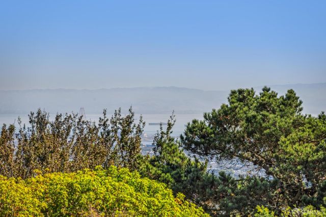 47 Melrose Avenue, San Francisco, CA 94131