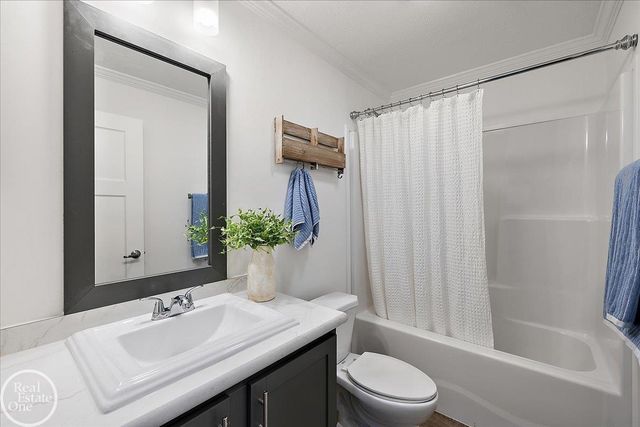 4237 Sugar Maple Run, Flint, MI 48506