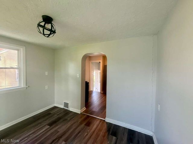 26470 Zeman Avenue, Euclid, OH 44132