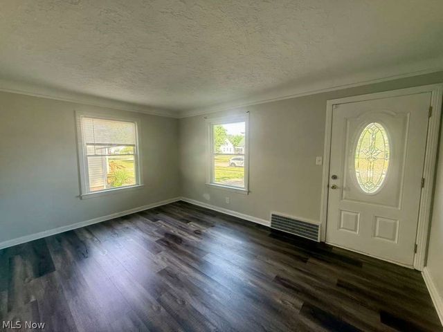 26470 Zeman Avenue, Euclid, OH 44132