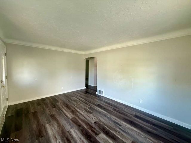 26470 Zeman Avenue, Euclid, OH 44132