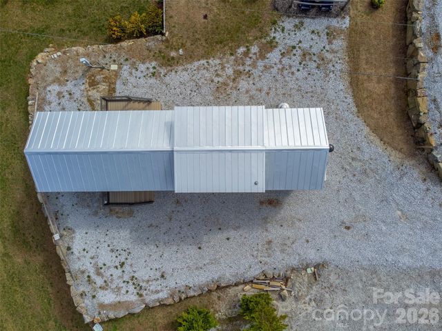 122 Mountain Breeze Ridge, Scaly Mountain, NC 28775