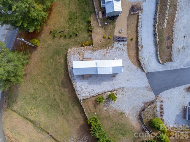 122 Mountain Breeze Ridge, Scaly Mountain, NC 28775
