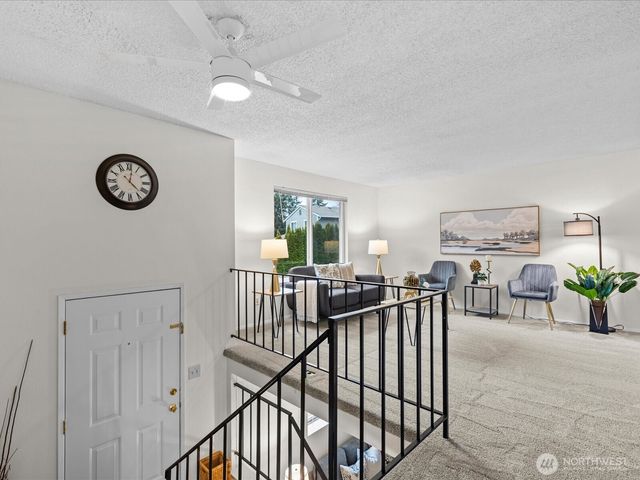 31806 10th Place SW, Federal Way, WA 98023