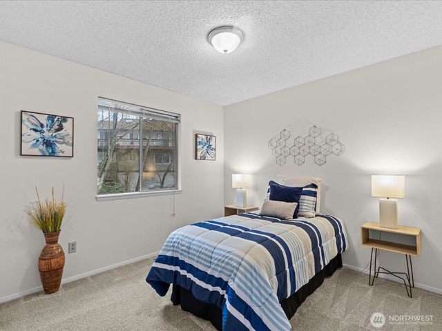 31806 10th Place SW, Federal Way, WA 98023