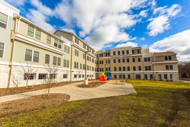 373 Commonwealth Road 207, Wayland, MA 01778