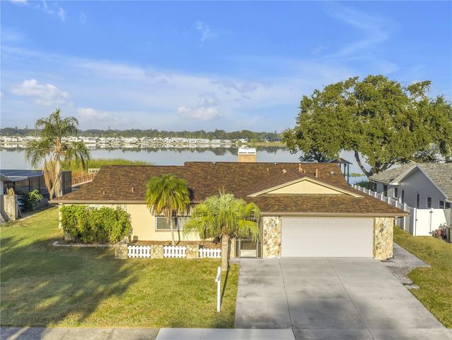 11126 HARBORSIDE DRIVE, Largo, FL 33773