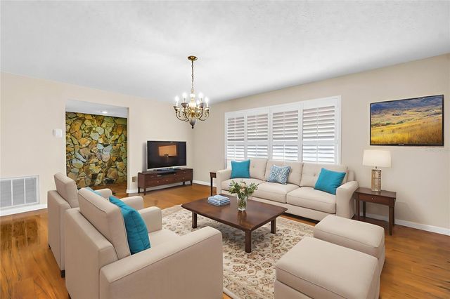 11126 HARBORSIDE DRIVE, Largo, FL 33773