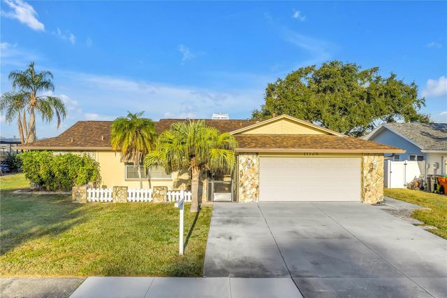 11126 HARBORSIDE DRIVE, Largo, FL 33773