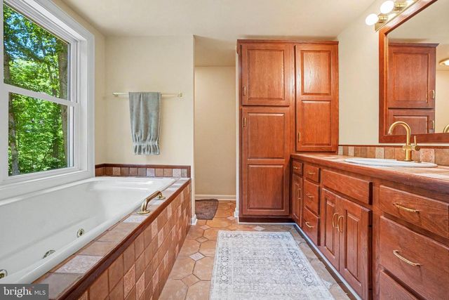 135 KNOXLYN RD, Gettysburg, PA 17325