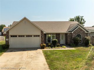 3716 Wellington Court, Van Buren, AR 72956