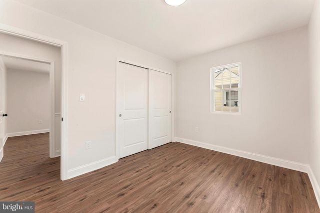 12 GERANIUM RD, Levittown, PA 19057