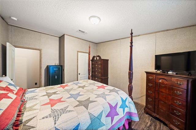 3270 County Road 2285, Cleveland, TX 77327