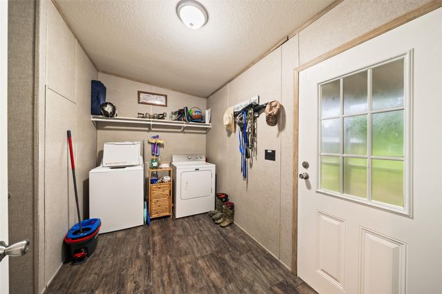 3270 County Road 2285, Cleveland, TX 77327