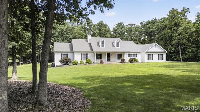 2 Woodridge Drive, Defiance, MO 63341