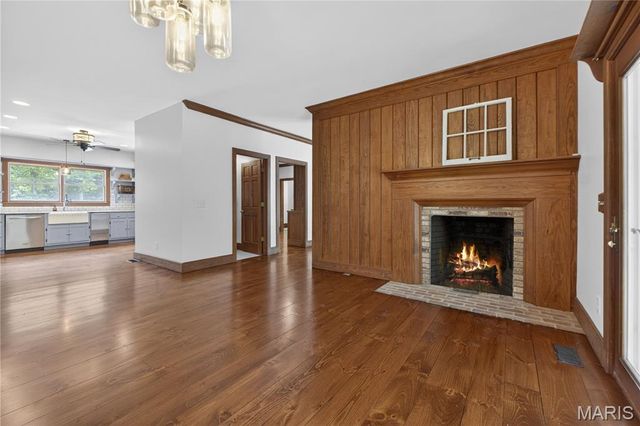 2 Woodridge Drive, Defiance, MO 63341