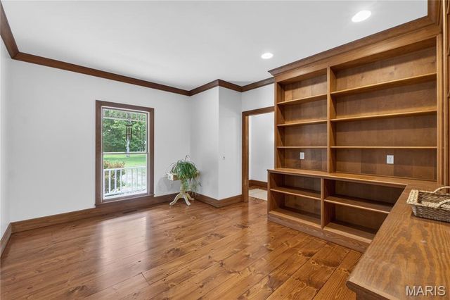 2 Woodridge Drive, Defiance, MO 63341