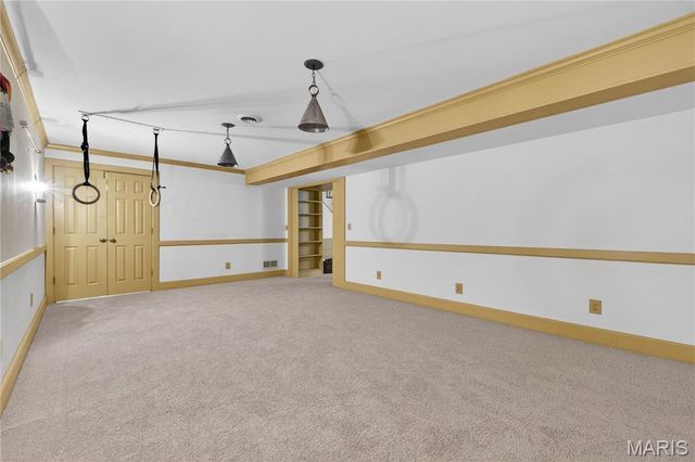 2 Woodridge Drive, Defiance, MO 63341