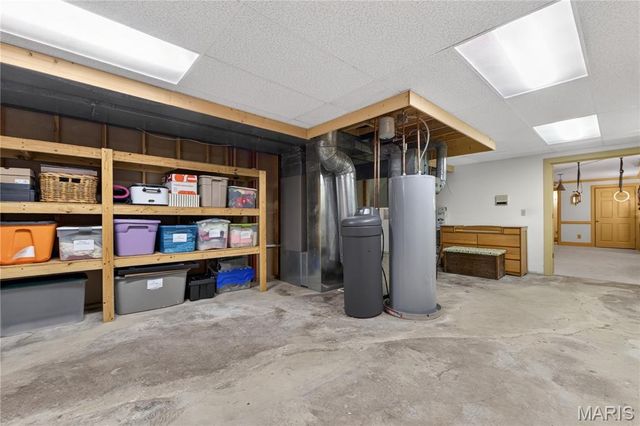 2 Woodridge Drive, Defiance, MO 63341