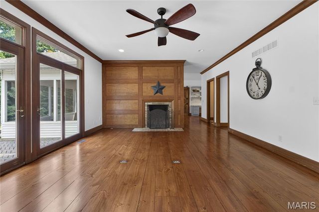 2 Woodridge Drive, Defiance, MO 63341