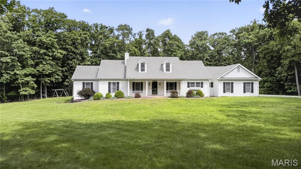 2 Woodridge Drive, Defiance, MO 63341