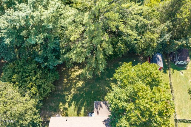 306 Hale Meade Drive, Johnson City, TN 37615