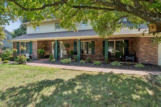 306 Hale Meade Drive, Johnson City, TN 37615