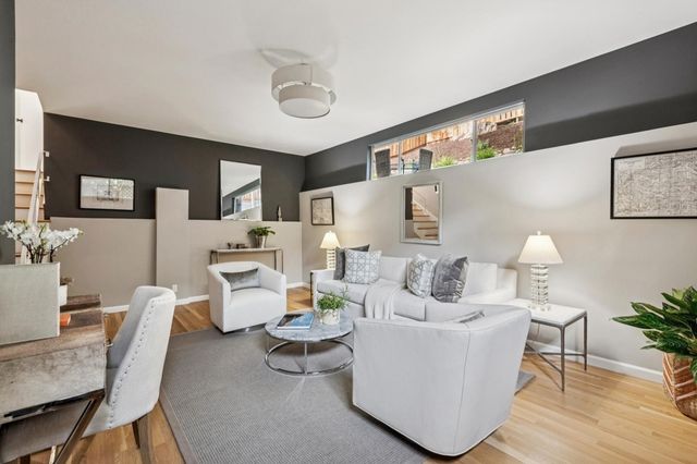 1100 1100 Glencourt Dr, Oakland, CA 94611