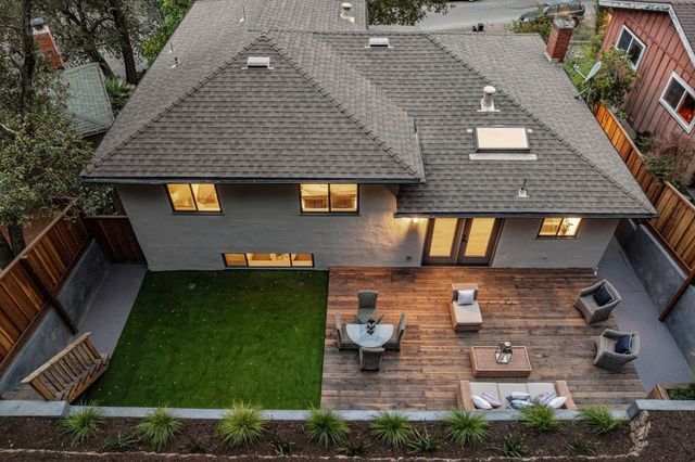 1100 1100 Glencourt Dr, Oakland, CA 94611