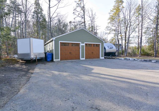 150 North Road, Sandown, NH 03873