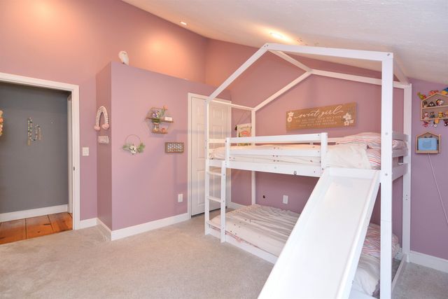 150 North Road, Sandown, NH 03873