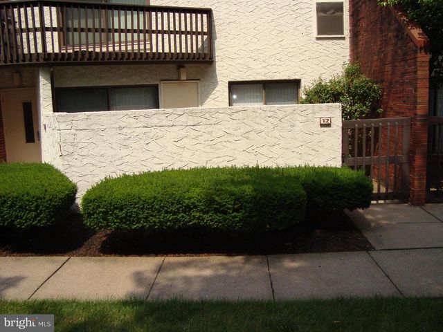 1075-11 LANCASTER BLVD, Mechanicsburg, PA 17055