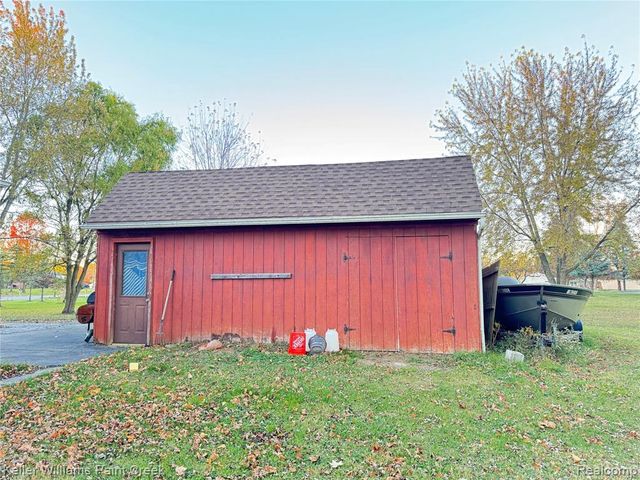 52520 North Avenue, Macomb, MI 48042