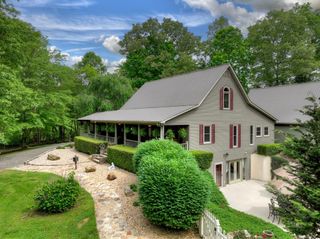 270 Stone Lane, Blue Ridge, GA 30513