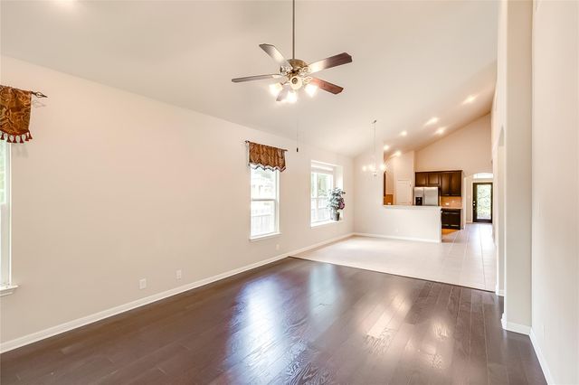 11101 Wyola BND, Austin, TX 78717
