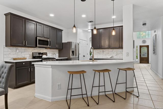 1235 Ganton, San Antonio, TX 78260