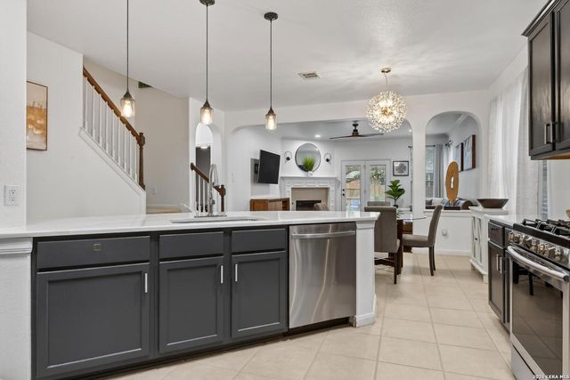 1235 Ganton, San Antonio, TX 78260