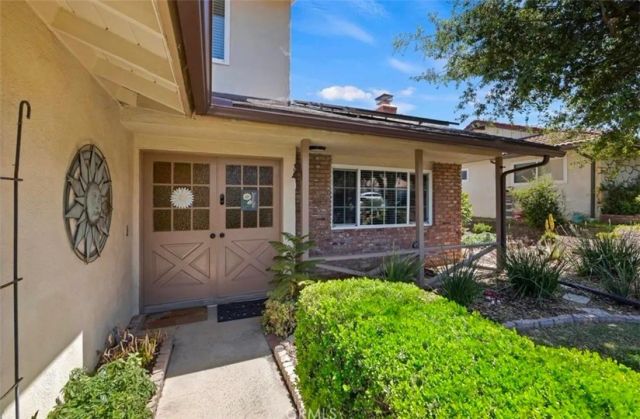 2447 Grove Ave, Corona, CA 92882