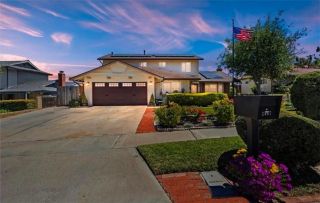 2447 Grove Ave, Corona, CA 92882