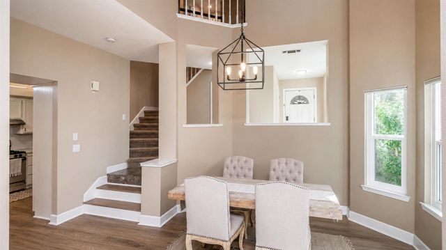 5608 Grand View Ct, Rocklin, CA 95765